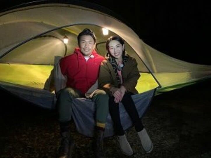 矢沢心、初キャンプで“浮いているテント”を体験「オーナーこだわりの地だそうです」