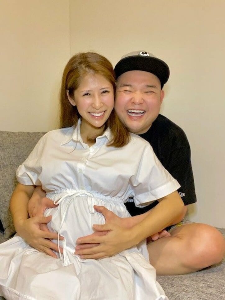  内山信二、妻の第1子妊娠を報告「お腹に6ヶ月の赤ちゃんがいます！」 