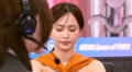 美貌も手札もパーフェクト！ “プレミア顔面偏差値”のポーカー女子、表情ひとつ変えず「Aトリップス」で勝利の姿がクールすぎ