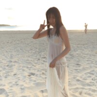 大友花恋、“透けビキニ姿”にファン悶絶「かわいすぎ!」