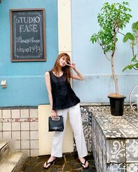 「大人っぽさが好き」「かんわぁぁぁあぁい！」生見愛瑠、モノトーンコーデのオフショットにファン絶賛