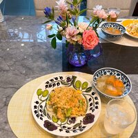 堀ちえみ『三人で昼食の支度』