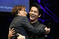 中川大志、ジョニー・デップのキス&ハグに感激「一生忘れない」