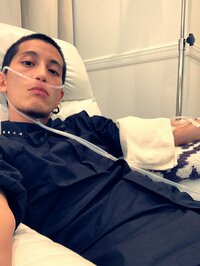 Nosuke（Drummer）『スーツ×点滴』