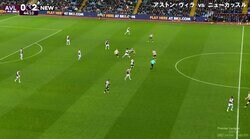 「半端ない」「うますぎ」敵４人の密集地帯を華麗に抜け出したエグい瞬間！リヴァプールやバルサも関心のフランス代表MFにファン熱狂