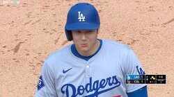 ショウヘイに盗塁を！ド軍34歳、“魂のヘッスラ”で「54-59」をアシスト 大谷翔平が速すぎて「煽り運転」放送席も苦笑