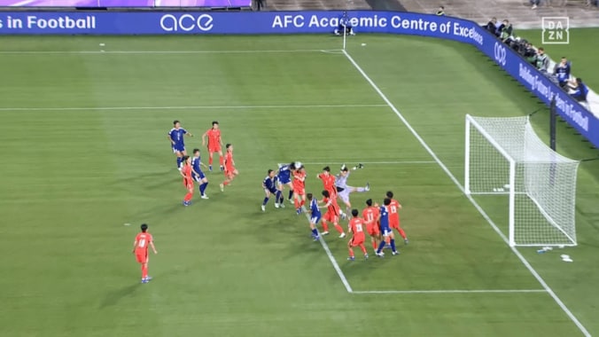 「えげつない曲がり」谷川萌々子の“衝撃キック”に韓国唖然！「男子でも通用しそう」「なんだこれ？」完璧アシストにSNS騒然【女子アジアカップ】 5枚目