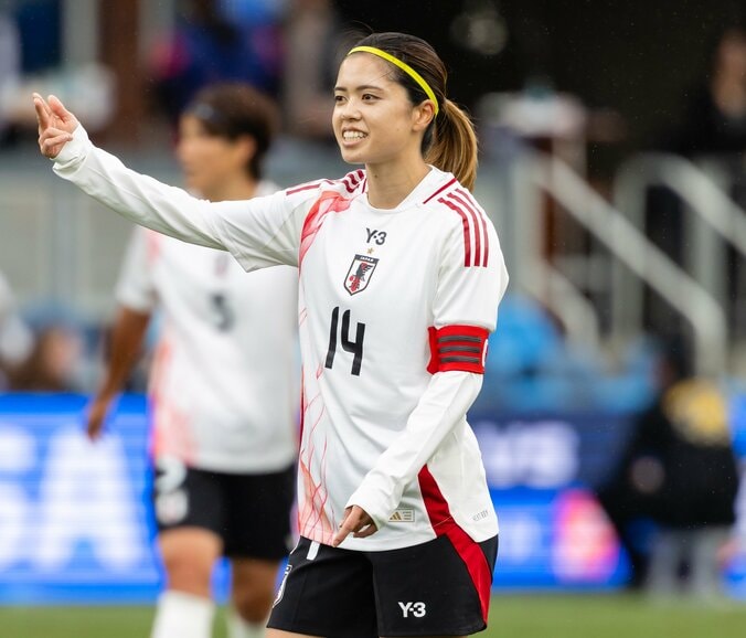 【写真・画像】なでしこ重鎮DFを弾き飛ばす…アメリカDFが“膝ボレー弾”「体を寄せたが…」「熊谷でも競り負けた」解説＆ファンが脱帽　1枚目