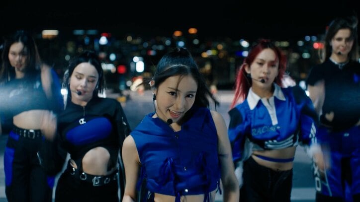 審査員から厳しい指摘「K-POPの中ではうまくできているが…」17歳日本人練習生メイ、完璧パフォーマンスにも弱さが露呈　HYBE米オーディション