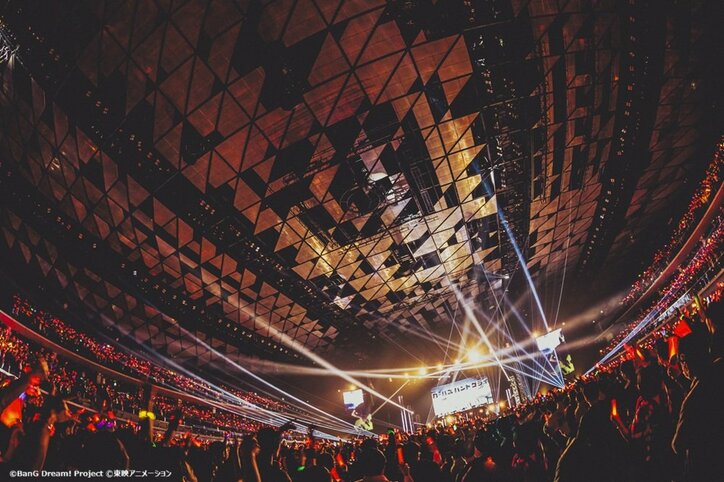 【写真・画像】【セットリスト掲載】『バンドリ！』×『ガルクラ』、夢の対バンライブ！「RAISE MY CATHARSIS」公演レポート　4枚目