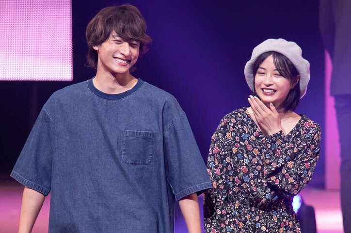 竹内涼真＆浜辺美波、新田真剣佑のサプライズ登場に大歓声！ -Seventeen 夏の学園祭2018【画像集】