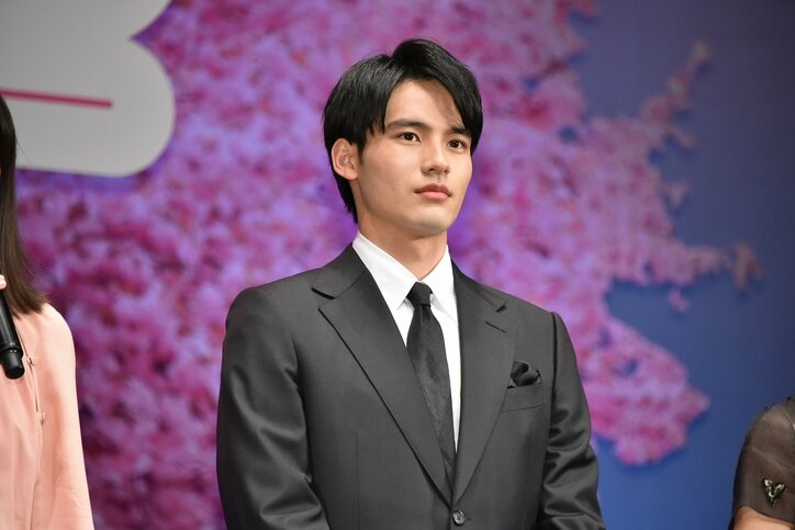 波瑠、遊川組の衣装合わせ9時間に「洗礼だと思った」