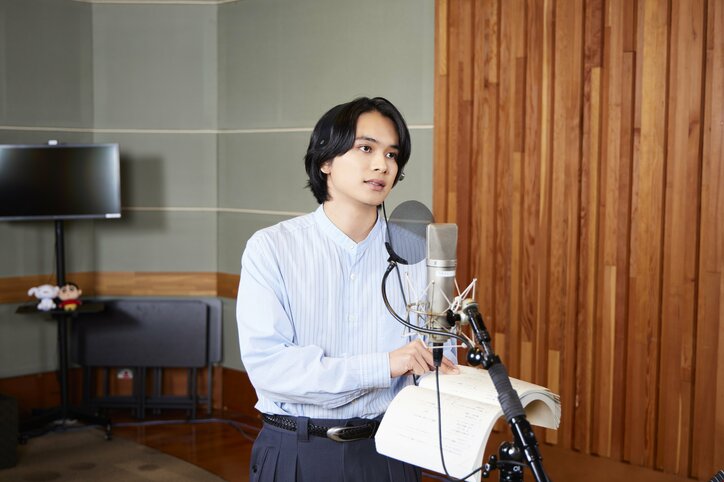 【写真・画像】北村匠とオズワルドが『映画クレヨンしんちゃん オラたちの恐竜日記』のゲスト声優に決定！　2枚目