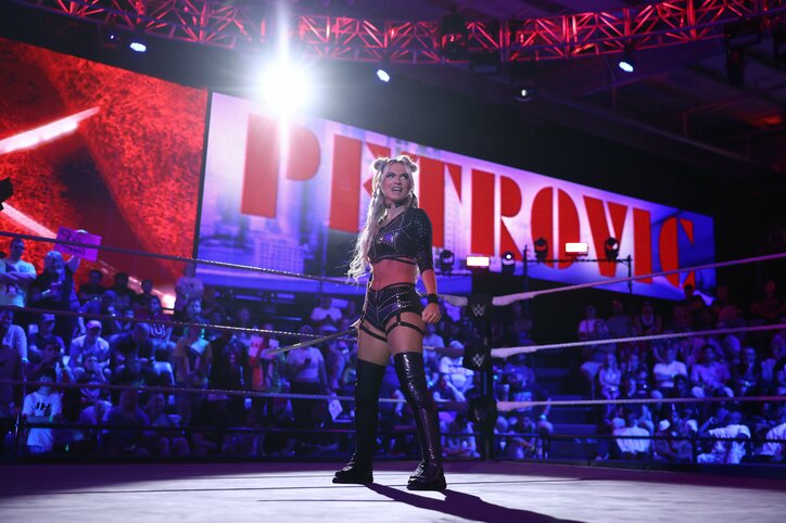 【画像】美女レスラー、“編み編み×スケスケ”大胆すぎる水着ショット