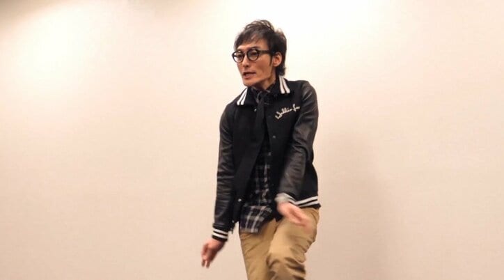 草なぎ剛、ハイテンションすぎるYouTube動画を公開「チョリッキュー！！」と絶叫