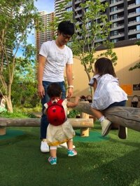 井上和香＆安めぐみ　仲良しママ友、東MAXも子供たちと遊ぶ