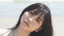 “ミスマガ2024ミス週刊少年マガジン”花城奈央、沖縄出身美少女が海を楽しむ夏グラビア 『週プレ』初登場