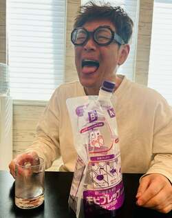  ココリコ・遠藤の妻、大腸内視鏡検査で苦しそうな夫の姿「下剤を約2リットルも飲まないといけない」 