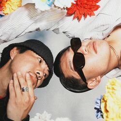 ハンチングのニューシングル『JEANS』は、哀愁と疾走感が溶け合う、ジャズ×ドラムンベースの新たなアプローチ。