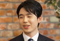 「1カ月分の思考が1局に」のんが震えた藤井聡太竜王・名人の“異次元宇宙” 盤上の広大な空間に「妄想が止まらない！」