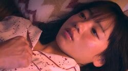 日向坂46齊藤京子、胸をガード「待って！」一線こえずファン安堵「セーフ！」「ハルキよ、よくぞ踏みとどまった」『泥濘の食卓』