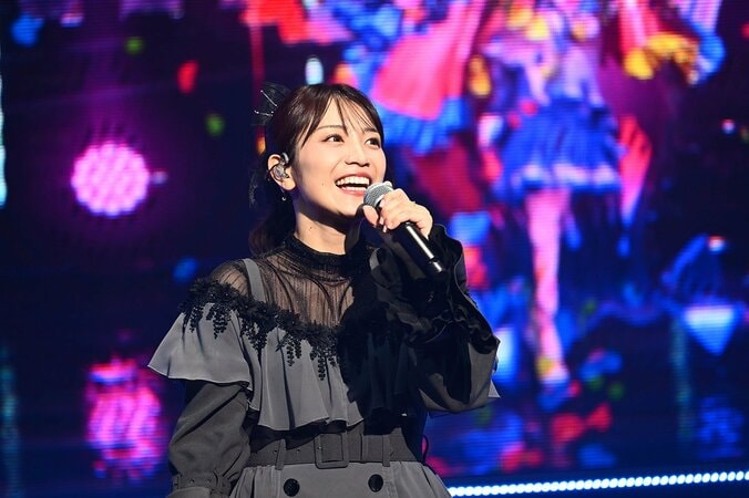【写真・画像】「そんなアイドルみたいなこと、やったことがないよー!!（笑）」歌姫・miwaがアニメ×イマーシブの舞台で見せる新境地とは？　1枚目
