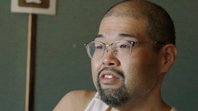 【写真・画像】「13年前にうんこ漏らして不登校になった時と同じ逃げ方」 リタイヤ決意の22歳“幼卒”男性に38歳元子供部屋おじさんが涙の説教　1枚目