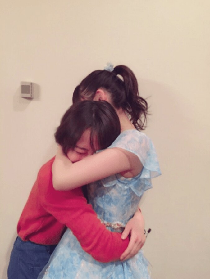 道重さゆみ、ライブでモー娘。メンバーと再会「感覚が一気に2014年に戻った」 2枚目