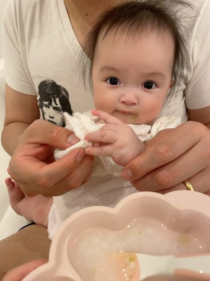 川崎希、娘の離乳食作りに失敗「いつもと同じ作り方したはずなのに」