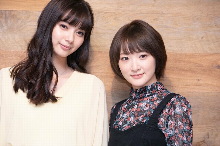 新川優愛 大ファンの生駒里奈との共演に喜び ファッションショーのとき 袖からずっと見ていました ドラマ Abema Times