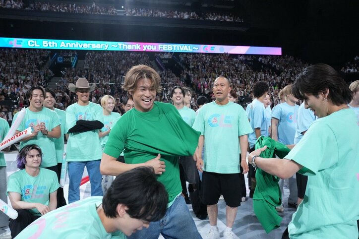 【写真・画像】LDHアーティスト69名＆吉本芸人10名出演『CL 5th Anniversary』1万人が熱狂した3時間半【イベントレポート】　6枚目