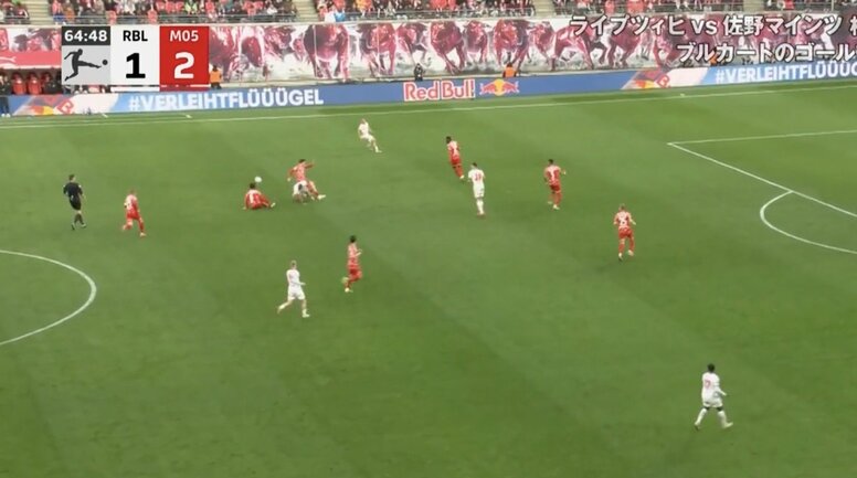 バケモンかよ！ 佐野海舟、爆速“刈り取りタックル”炸裂「足早すぎ」「代表呼んで欲しい」 ブンデス快速FWを完封…ファン騒然