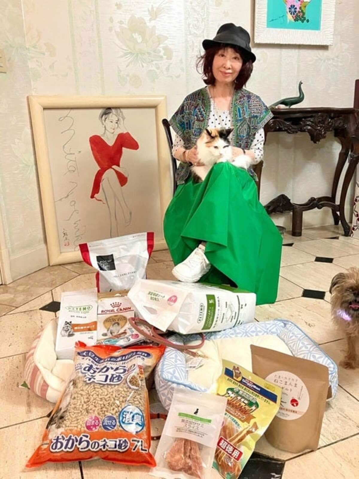 三田佳子、友人と外出した日に購入したもの「あれもこれもと買って 