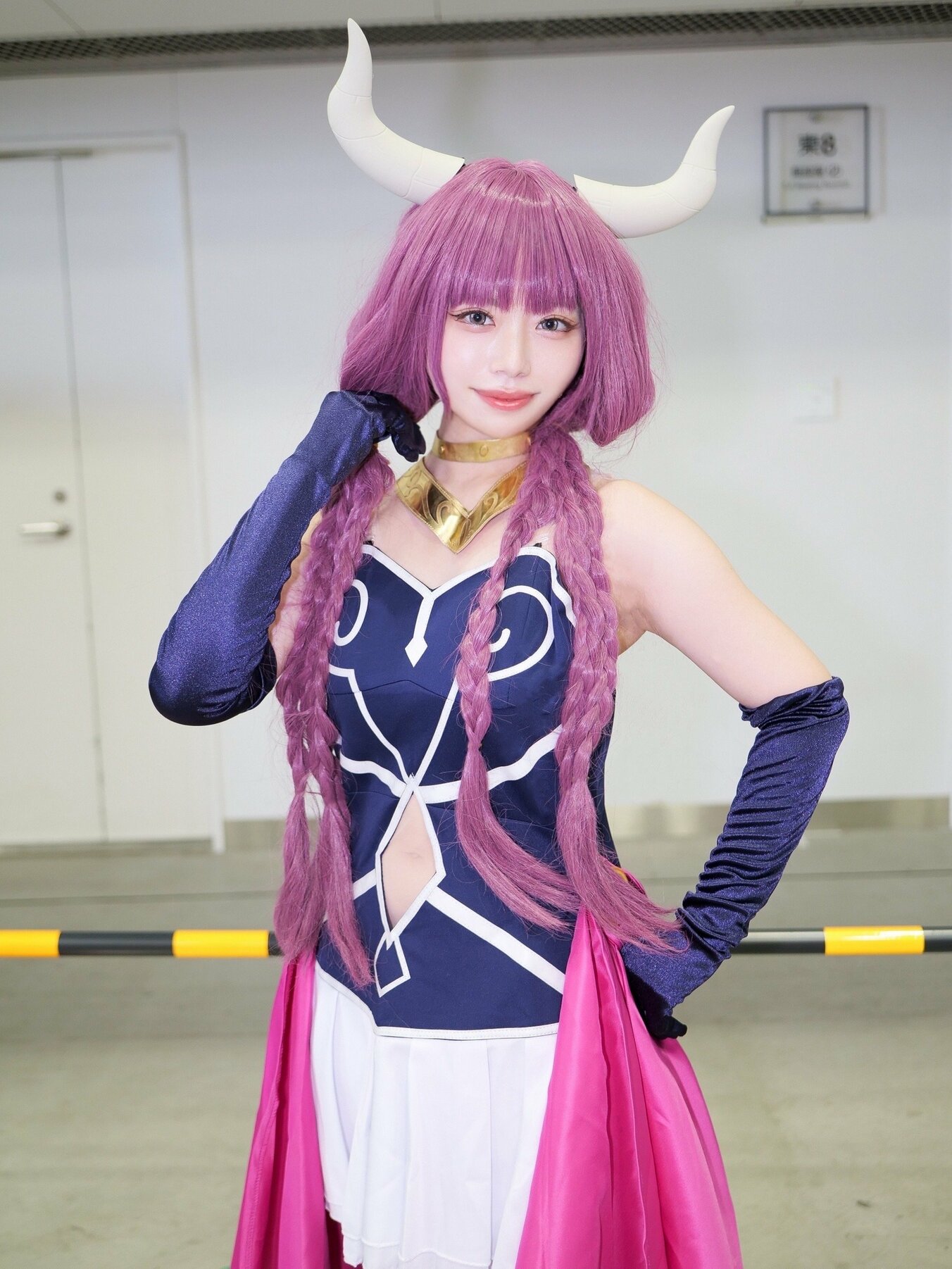 【写真・画像】『葬送のフリーレン』アウラのコスプレ、つり目を表現するための工夫とは? 1枚目 | アニメニュース | アニメフリークス