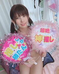 えなこが15誌の表紙を飾る「夏の表紙ジャック」を告知!「めちゃめちゃ凄い」「努力の賜物」と祝福の声