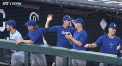 一体、何が起きた！？ 大谷翔平、先頭打者アーチでハプニング発生… ベンチのチームメイトの様子がおかしくなる 「呆れてるw」「こいつマジでヤバい」