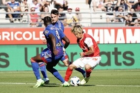 伊東純也が先制点も…スタッド・ランスは退場者出しリヨンとドロー、開幕4戦未勝利