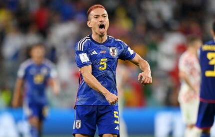 アディダス サッカー日本代表 長友佑都 ユニフォーム ブラジルワールドカップ 5日の代表戦に向け、長友がユニフォームプレゼントを告知「しっかり