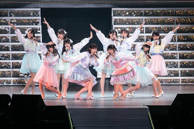 渡辺麻友、最後の劇場公演は「AKB48渡辺麻友の集大成をお見せする」 5枚目