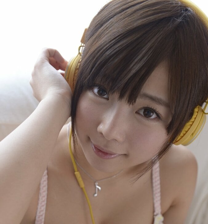 紗倉まなが「AbemaPrime」に登場　自身の仕事について生激白 1枚目