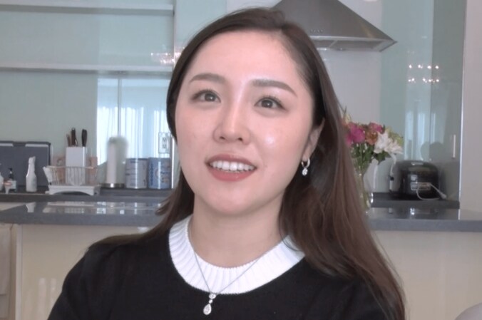 【写真・画像】1000万円のポルシェの新車を2回破壊も「怒らなかった」石田杏奈の22歳年上夫の神対応にMEGUMIら驚き　1枚目