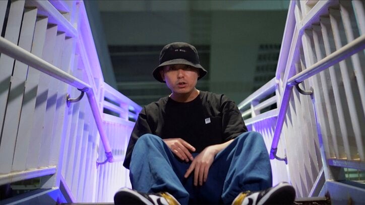 HOOLIGANZのラッパー：万寿、明日リリースの新作EP「6inks」から"Ride feat. 句潤"のMVを公開！
