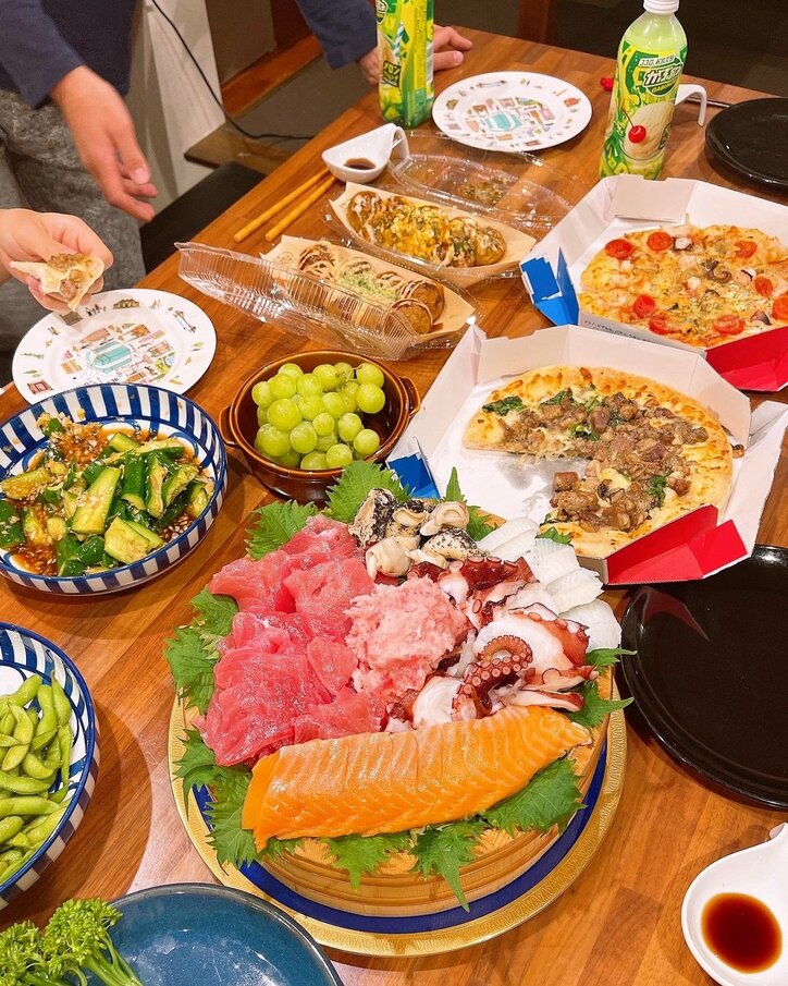 みきママ テイクアウトの夕飯に長男が一言 可愛すぎる ほっこりしました の声 話題 Abema Times