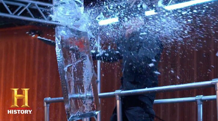 俺たちは“刀剣乱武”！究極のリアル・ファイトショーで競うのは、 “自分との戦い”と“チャンピオンの称号” 「刀剣の鉄人：死のラウンド」日本初放送