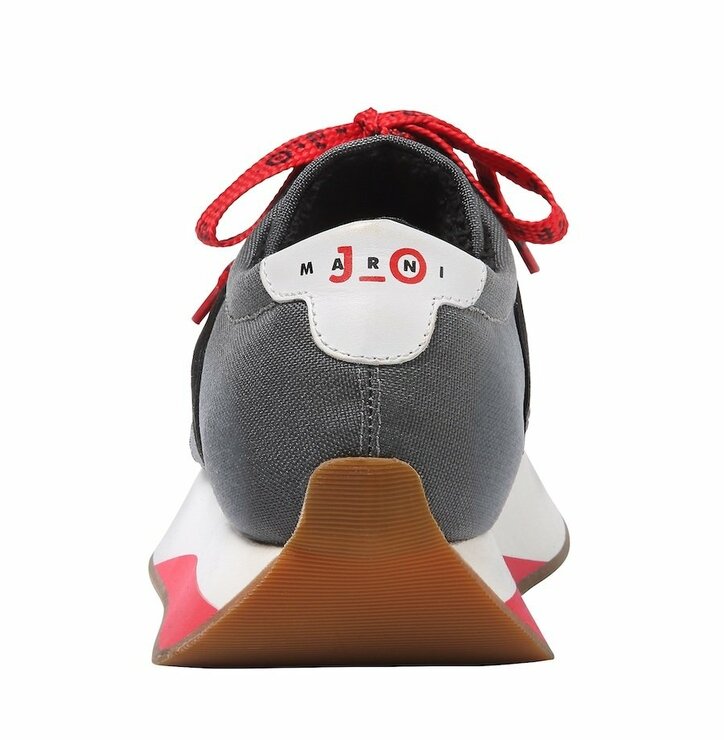 香取慎吾ディレクションJANTJE_ONTEMBAARがMARNIとコラボ！スニーカー、ニットなど発売