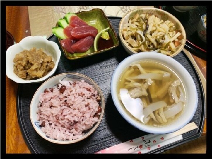 ギャル曽根、娘が“沖縄のお正月料理”を4杯おかわり「お肉がびっくりするくらい柔らかくて」