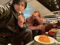 アレクサンダー『TV壊れたので、、、　買ってきます』