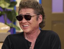 小沢仁志のスゴすぎる財布に濱家が衝撃「武器としても使ってます？」「ケガする」