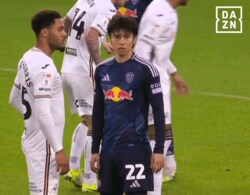 「重要なタックルだ」田中碧、“猛烈プレスバック”が脚光！「リーグ最高のMF」「輝きを放った」ゴールの起点となった瞬間を現地メディアも称賛