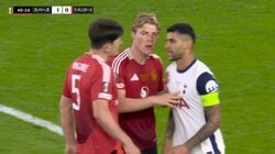 あわや喧嘩勃発！「この2人やり合ったらこえぇよ」「相撲やってる」ポジショニング争いでバチバチの組み合い→一触即発のフェイスオフでスタジアム騒然